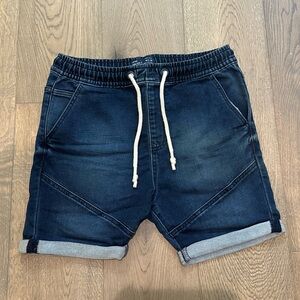 ⭐️ Zara Man Soft Denim Shorts